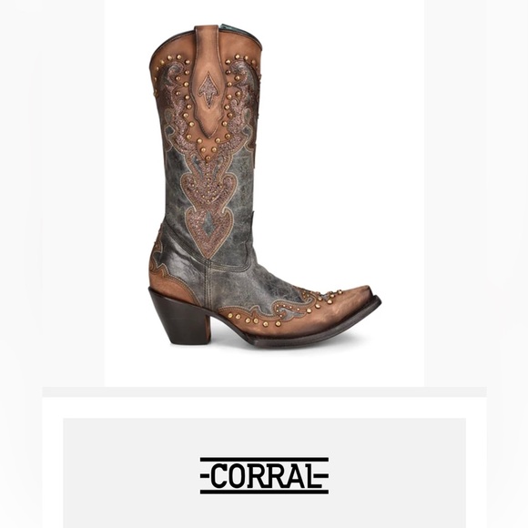 Corral Brown and Gray Embellished Heeled Boots - Picture 4 of 16